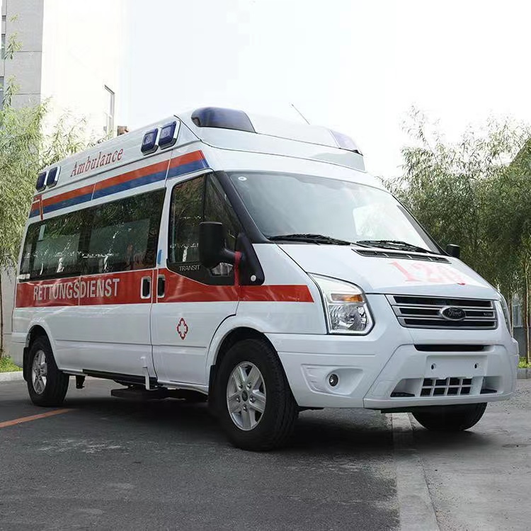 山城行动不便者长途救护车租赁：安全转运的核心注意事项​